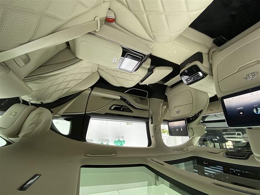 Mercedes-Benz Maybach S-Class 2021 — фото 13