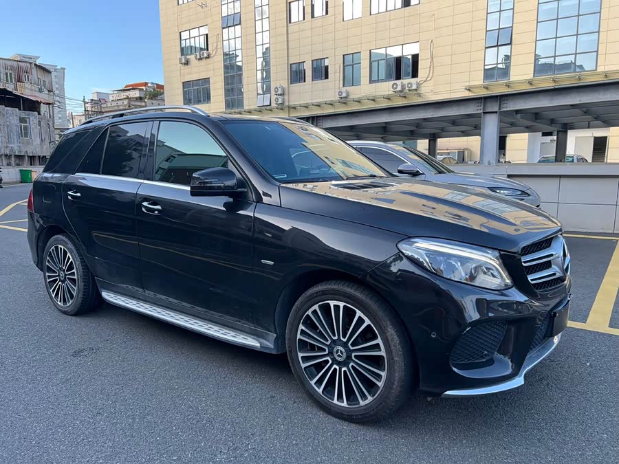 Mercedes-Benz GLE 2017