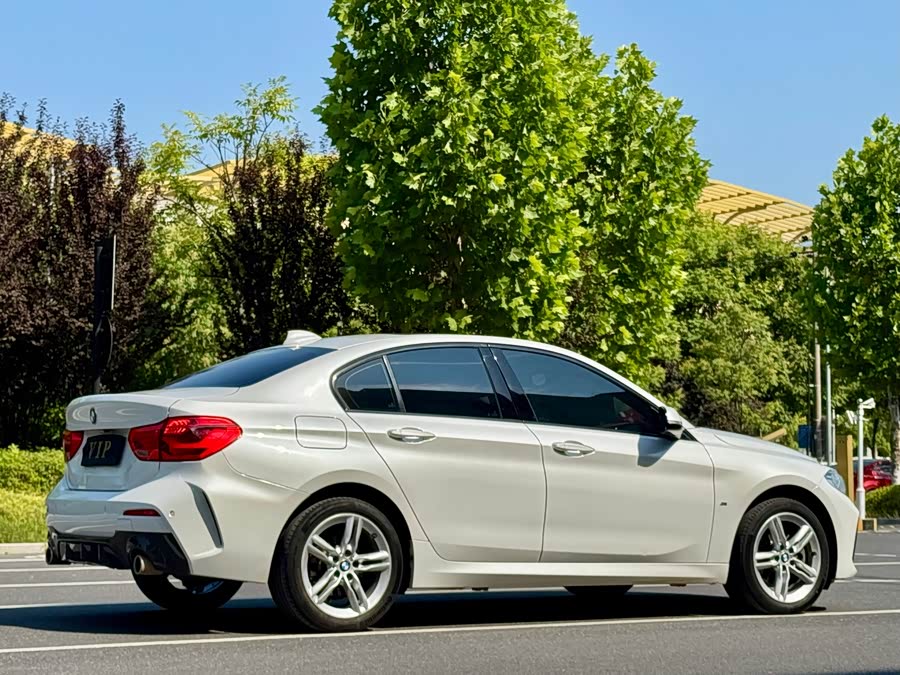 BMW 1 Series 2020