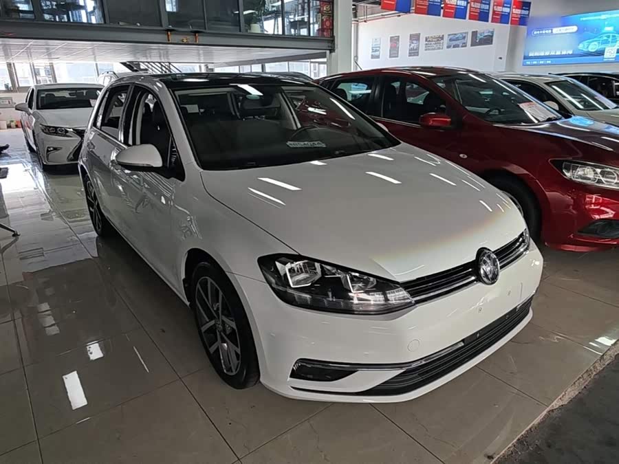 Volkswagen Golf 2020