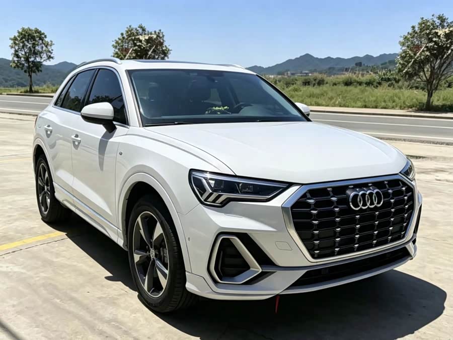 Audi Q3 2022