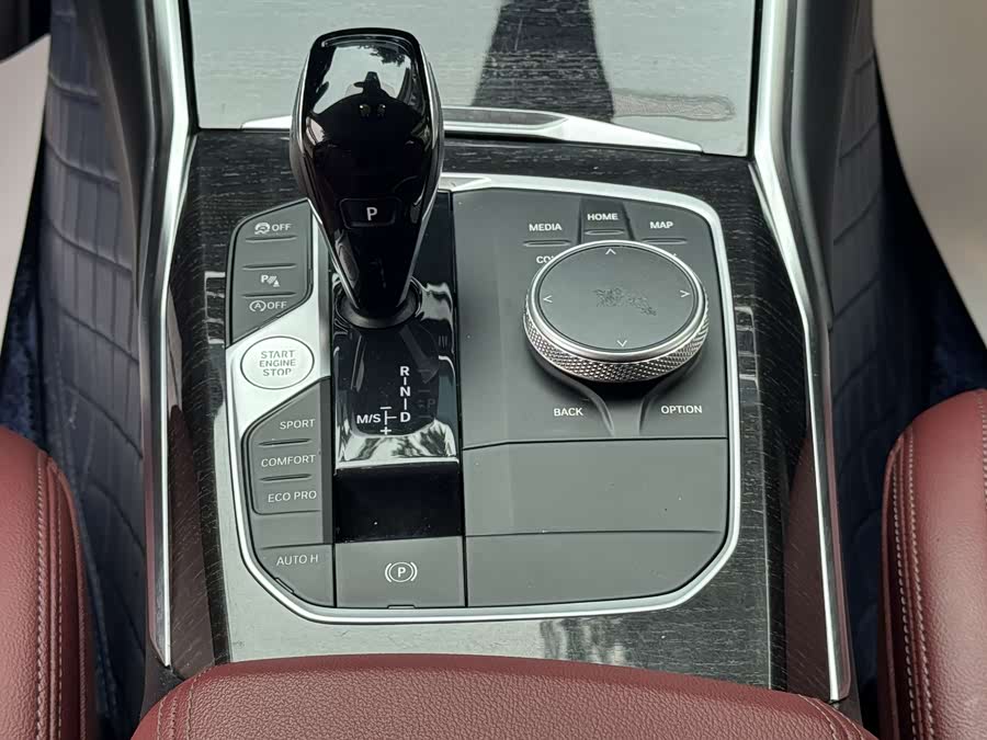 BMW 3 Series 2021