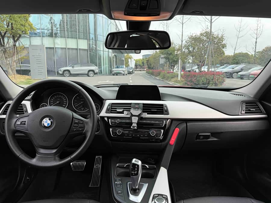 BMW 3 Series 2016
