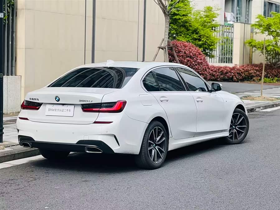 BMW 3 Series 2022