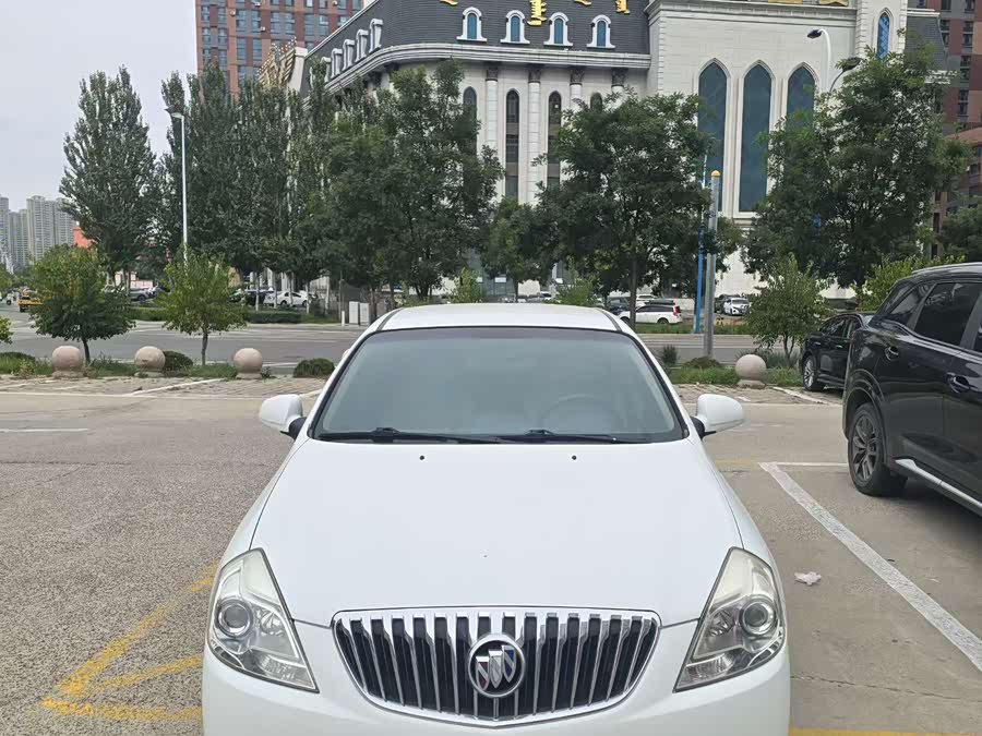 Buick Excelle 2013