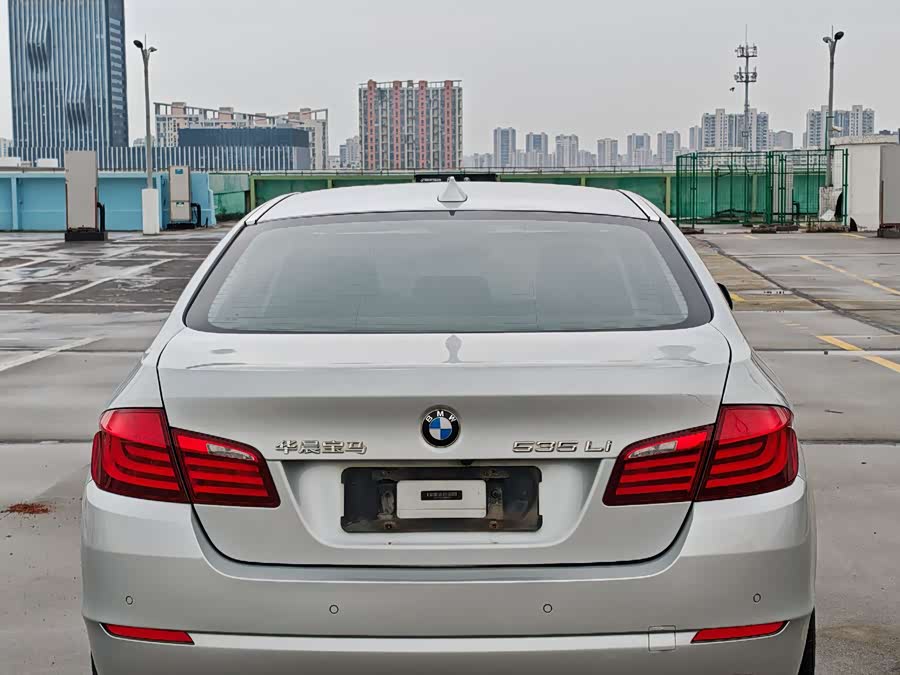 BMW 5 Series 2012