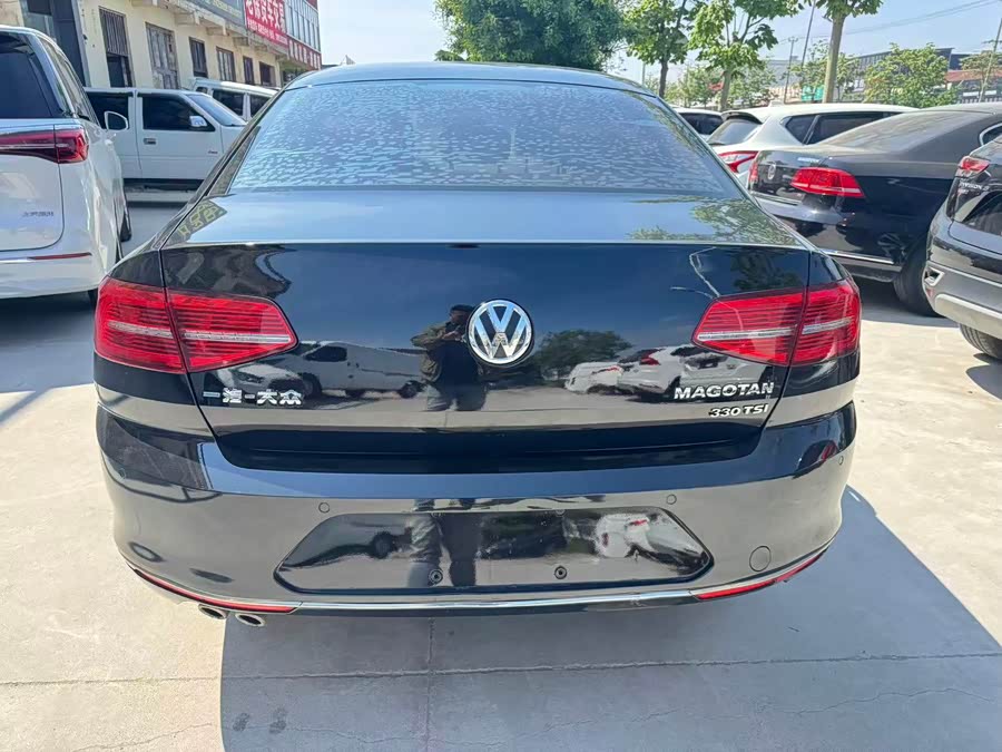 Volkswagen Magotan 2017
