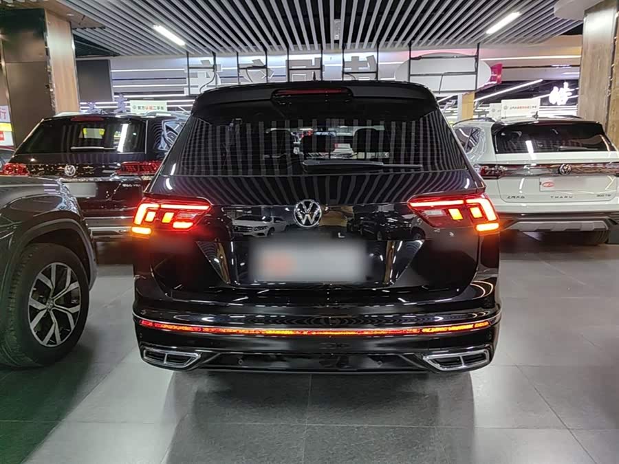 Volkswagen Tiguan L 2024
