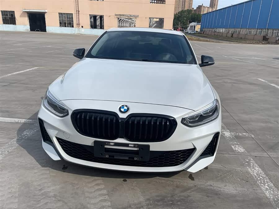 BMW 1 Series 2022