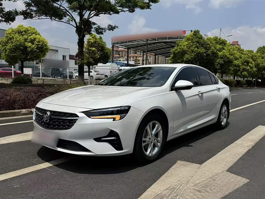 Buick Regal 2023