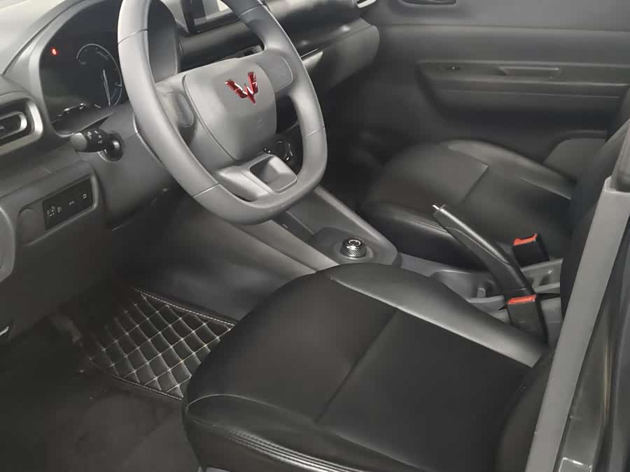 Wuling Hongguang New Energy 2024