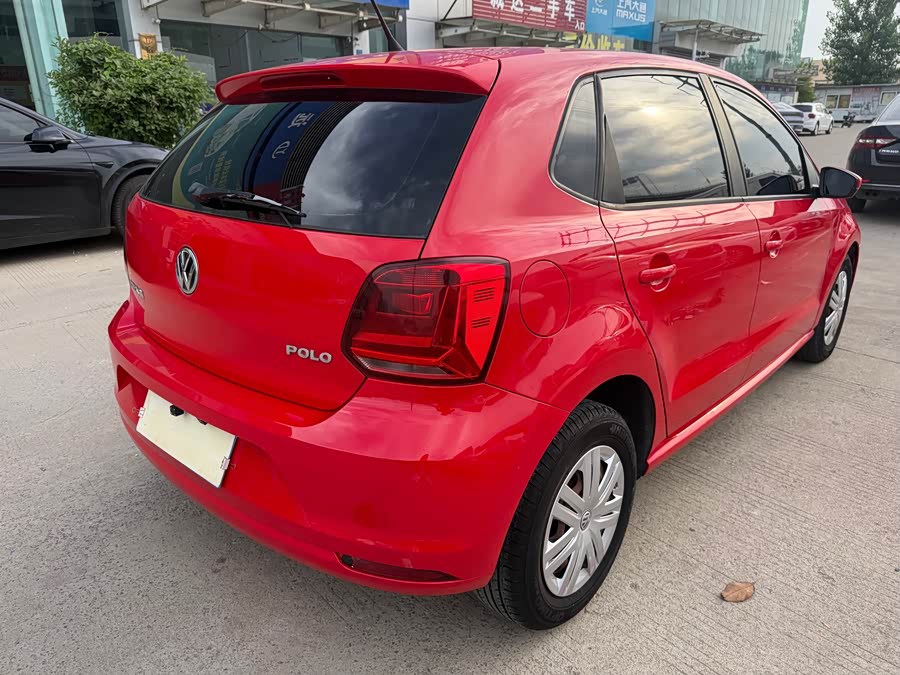 Volkswagen Polo 2016
