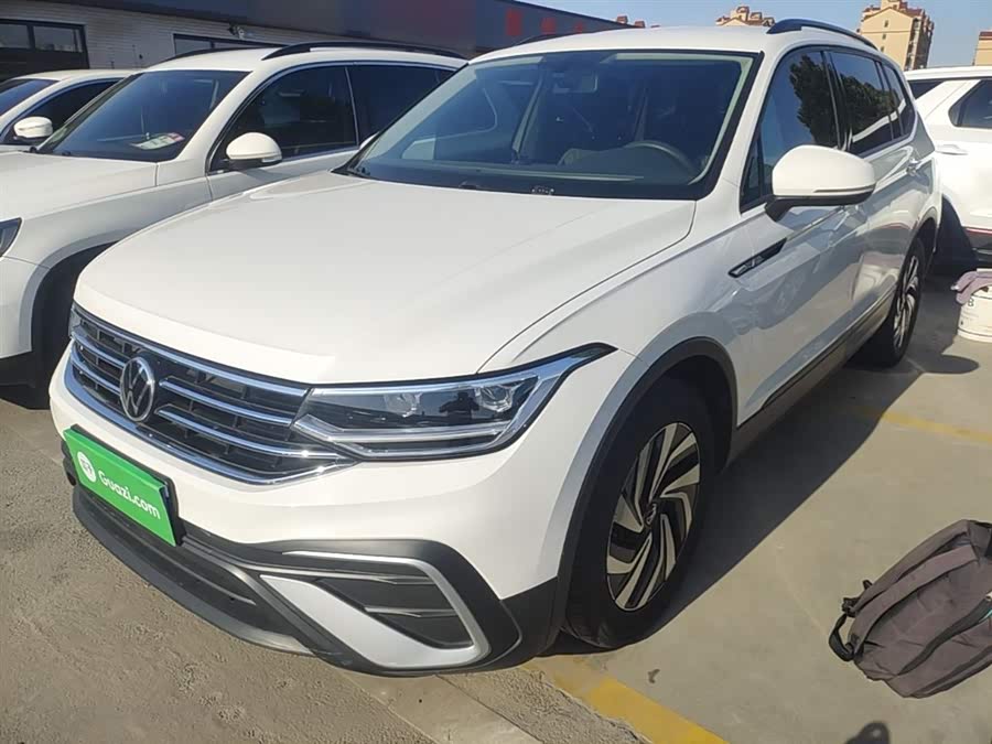 Volkswagen Tiguan L 2022
