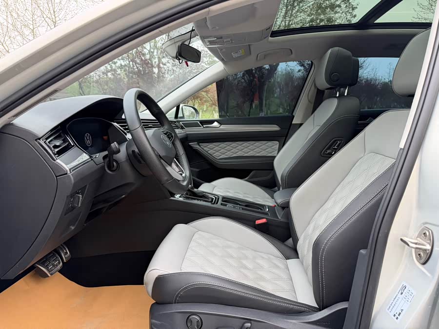Volkswagen Magotan 2023