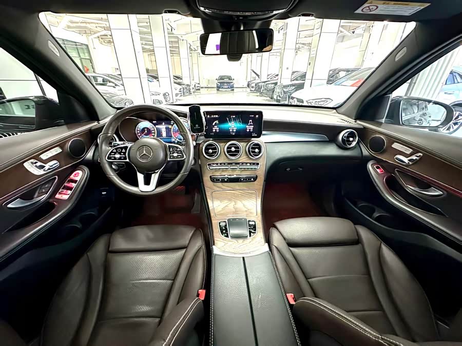 Mercedes-Benz GLC 2020