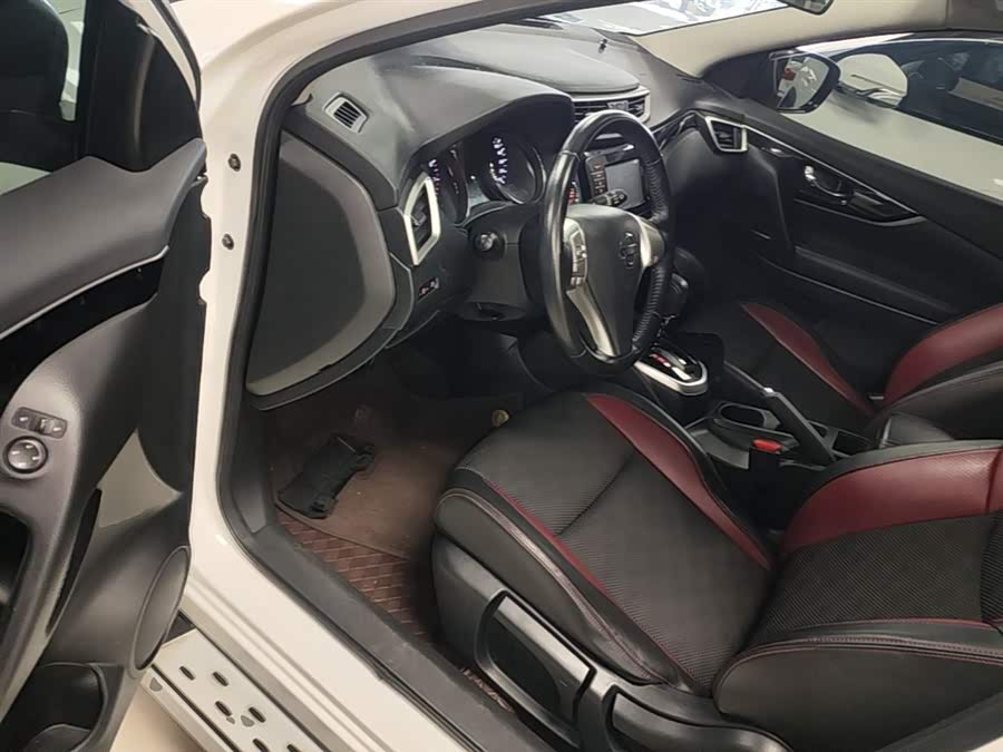 Nissan Qashqai 2017 — фото 16