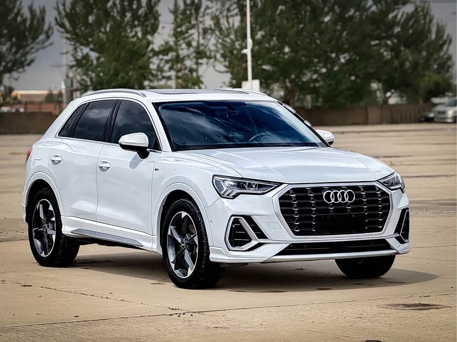 Audi Q3 2023