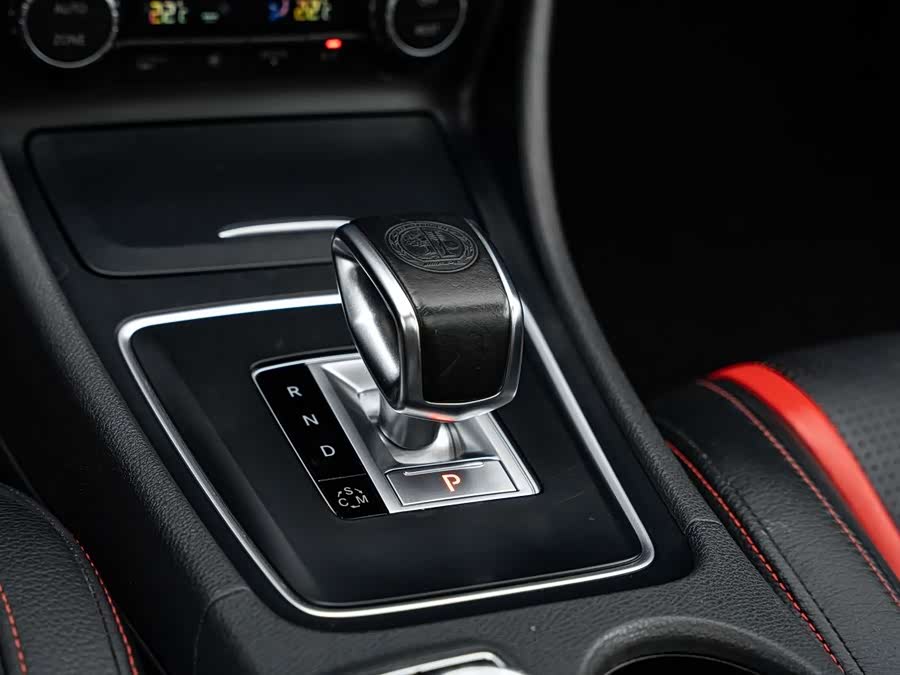Mercedes-Benz A-Class AMG 2014 — фото 8