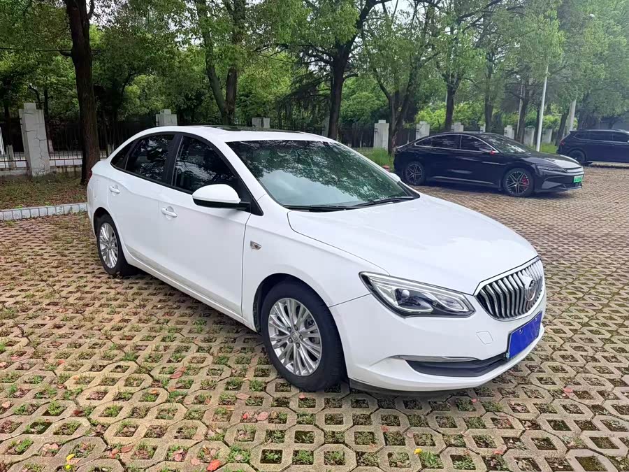 Buick Excelle 2016