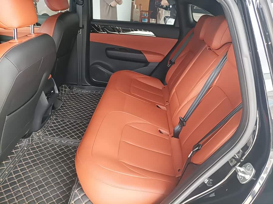Wuling Starlight 2025 — фото 17