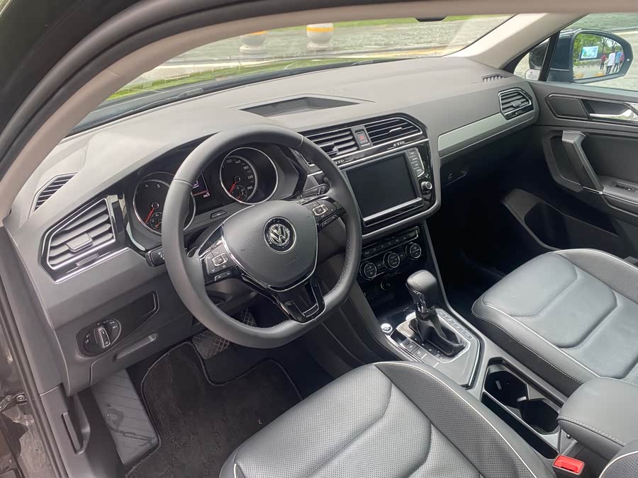 Volkswagen Tiguan L 2018