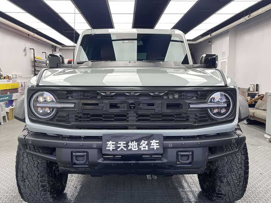 Ford Bronco 2024