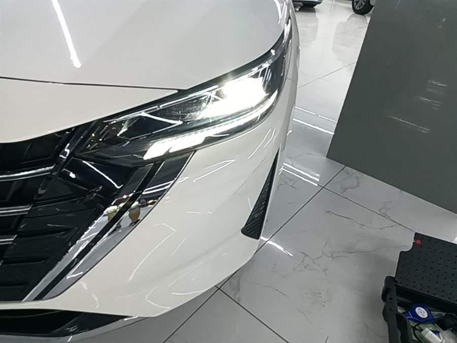 Nissan Sylphy 2023 — фото 24