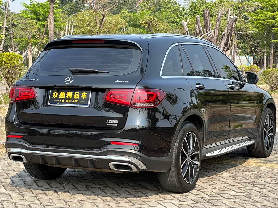 Mercedes-Benz GLC 2021 — фото 13
