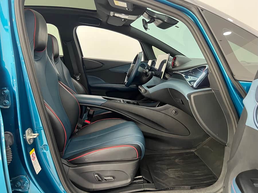 BYD Dolphin 2023 — фото 10