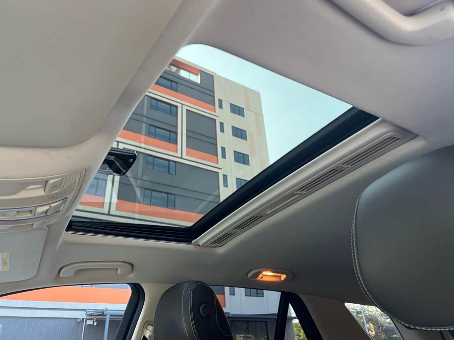 Mercedes-Benz GLE 2016 — фото 13