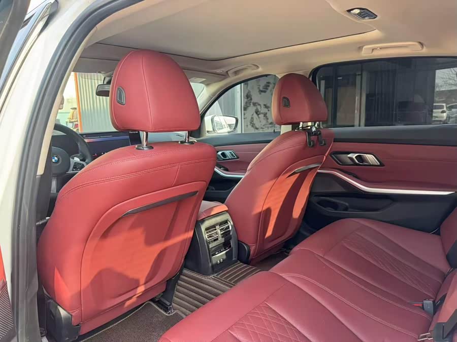 BMW 3 Series 2023