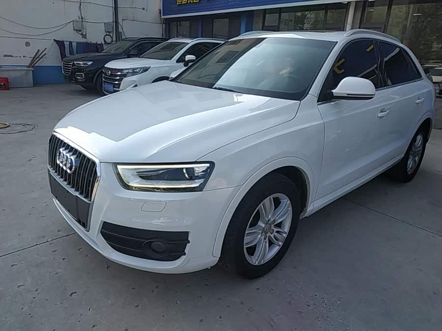 Audi Q3 2015