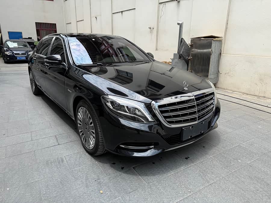 Mercedes-Benz Maybach S-Class 2016