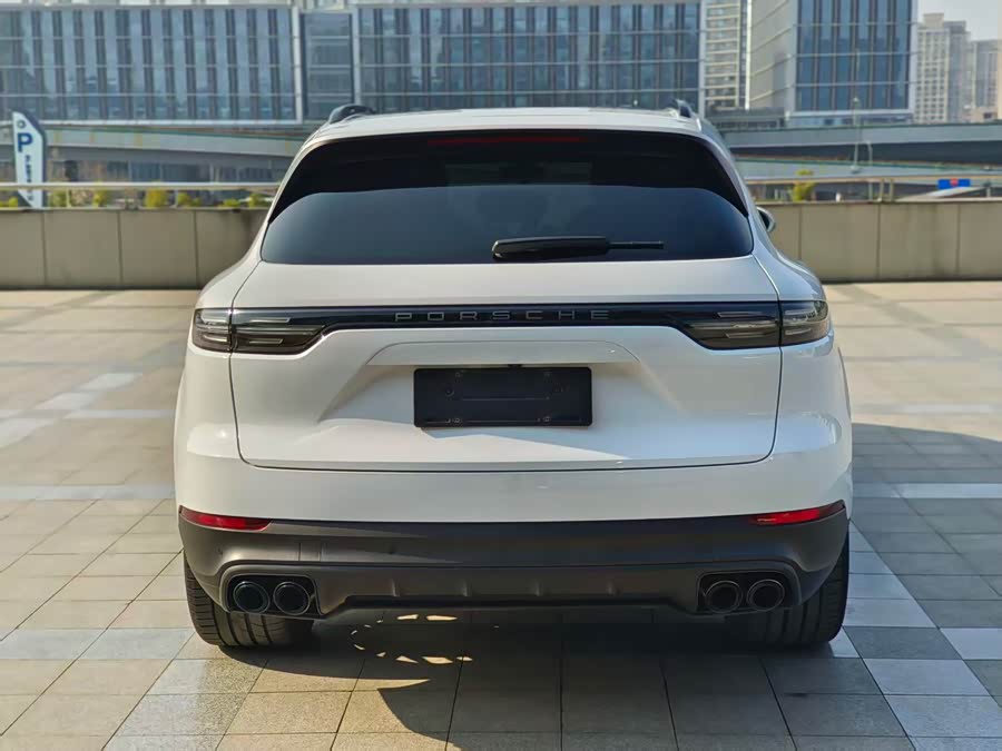 Porsche Cayenne 2023