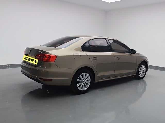 Volkswagen Sagitar 2014