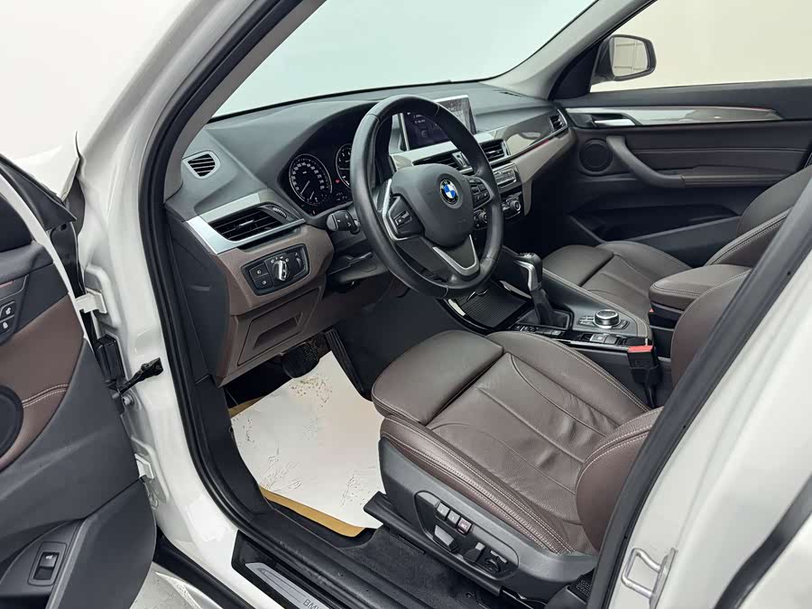 BMW X1 2019 — фото 12
