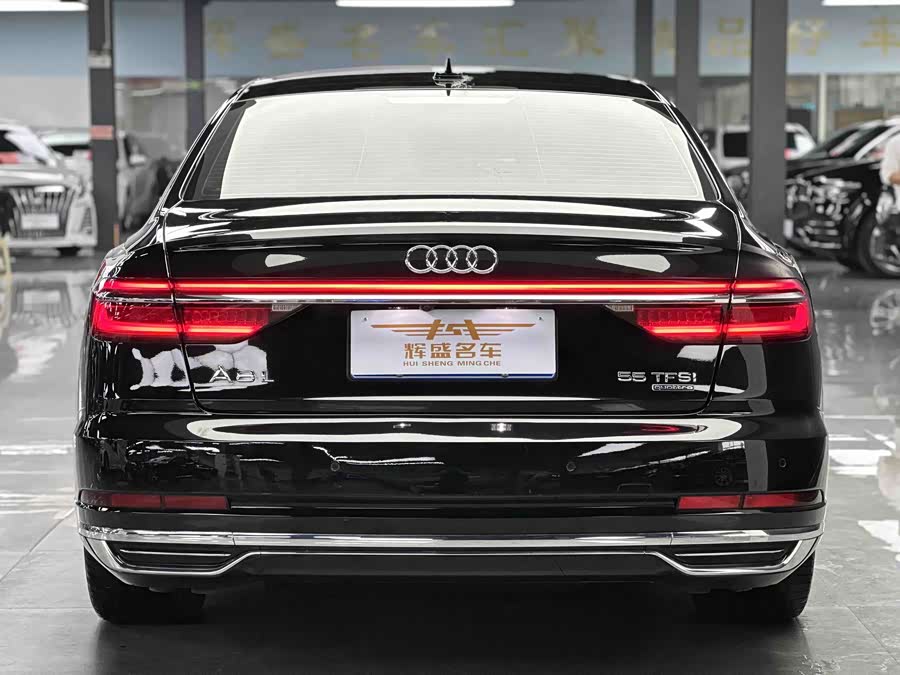 Audi A8 2019 — фото 9
