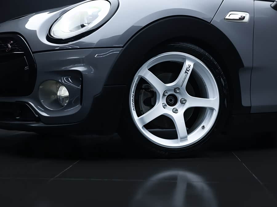 MINI Clubman 2016 — фото 27