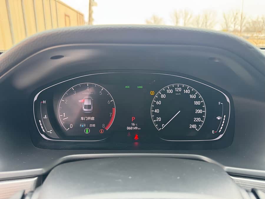Honda Accord 2018 — фото 16