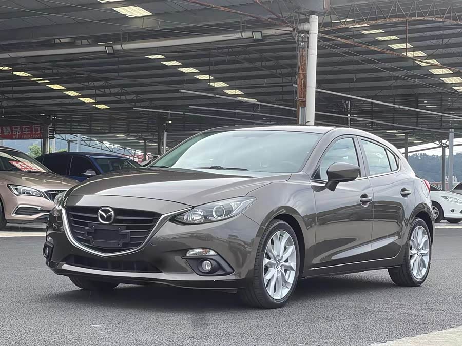 Mazda 3 Angkesela 2014