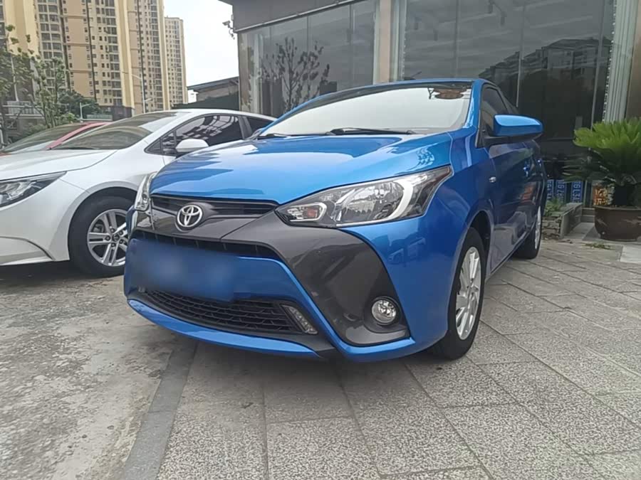 Toyota Yaris L 2016