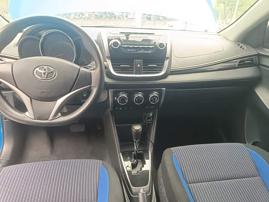 Toyota Yaris L 2016 — фото 14
