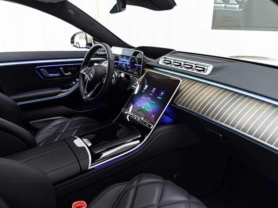 Mercedes-Benz Maybach S-Class 2022 — фото 17