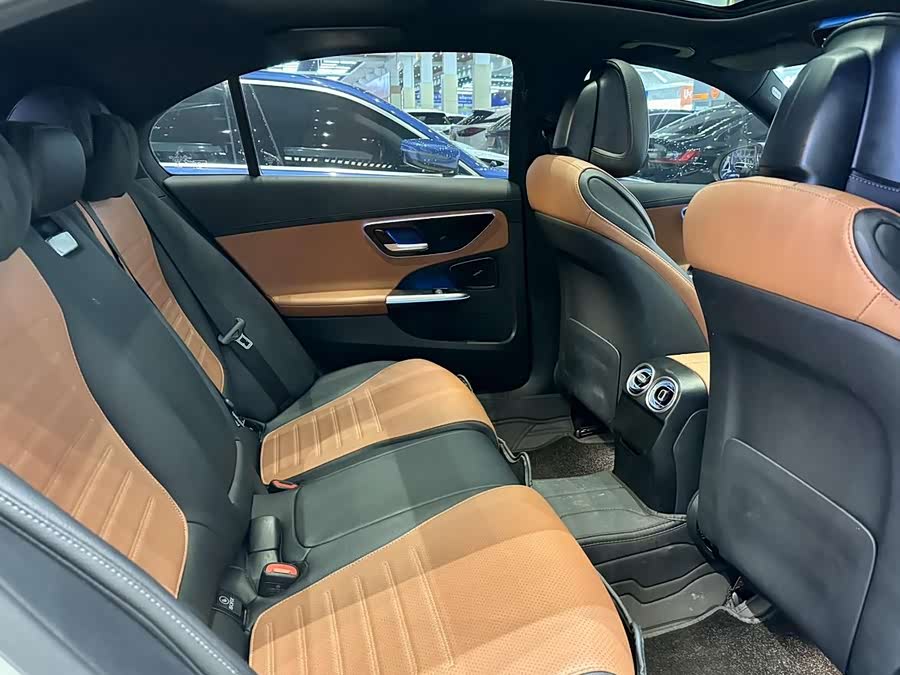 Mercedes-Benz C-Class 2022