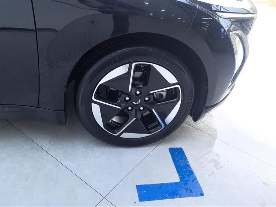 Wuling Starlight 2023