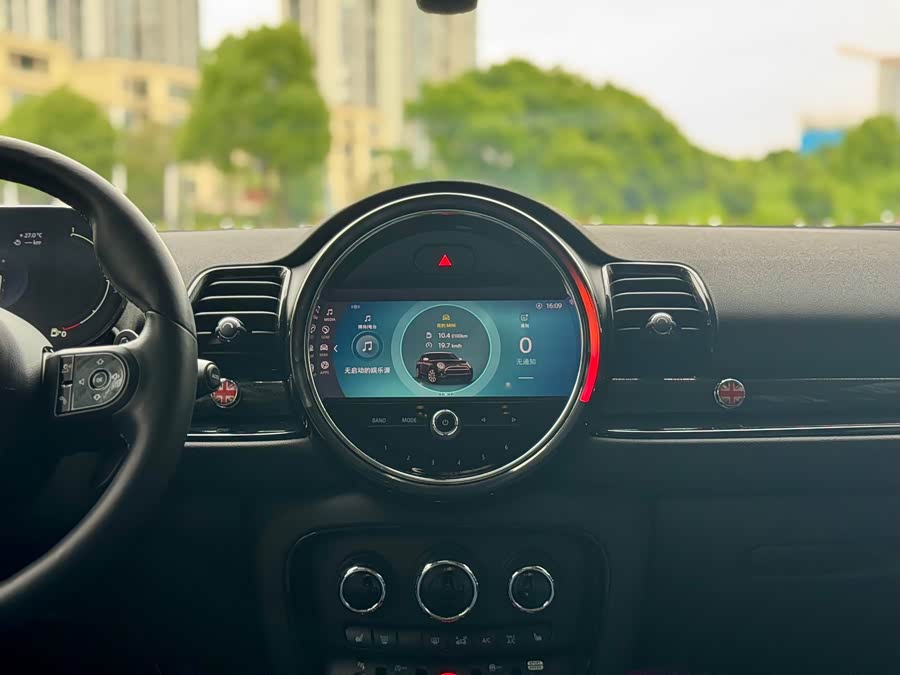 MINI Clubman 2022 — фото 17