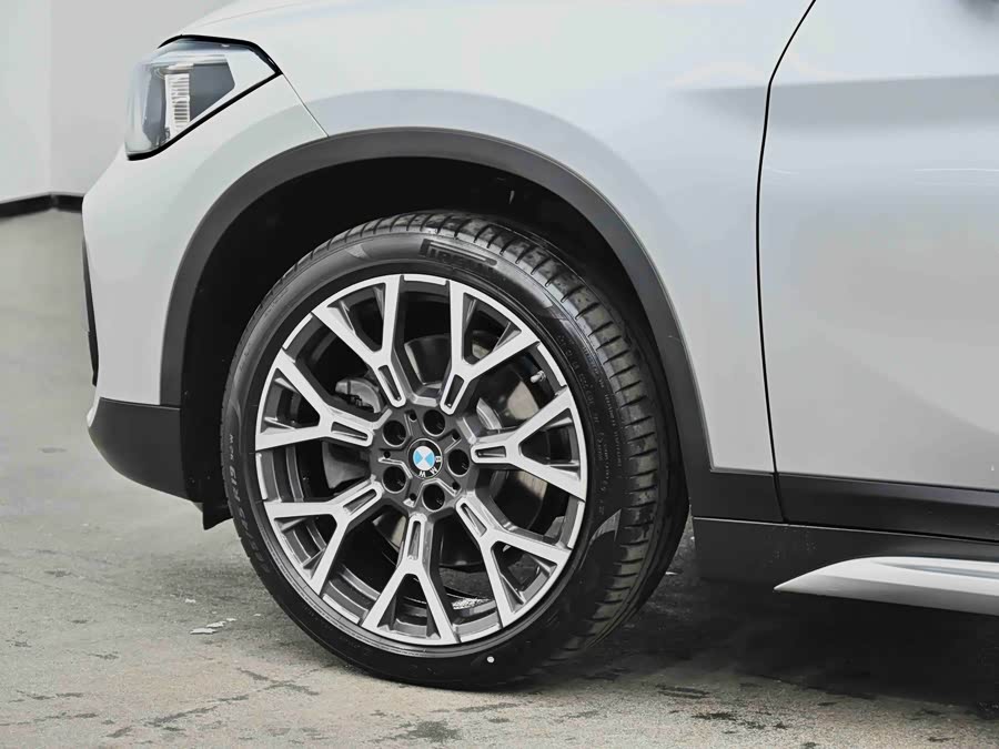 BMW X1 2022 — фото 22
