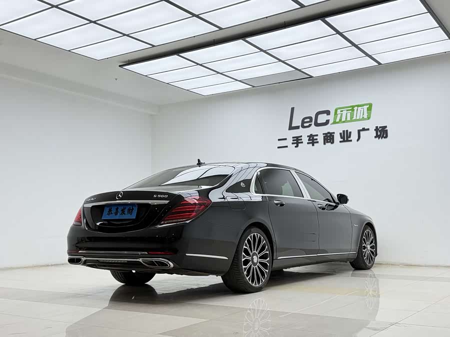 Mercedes-Benz Maybach S-Class 2020 — фото 15