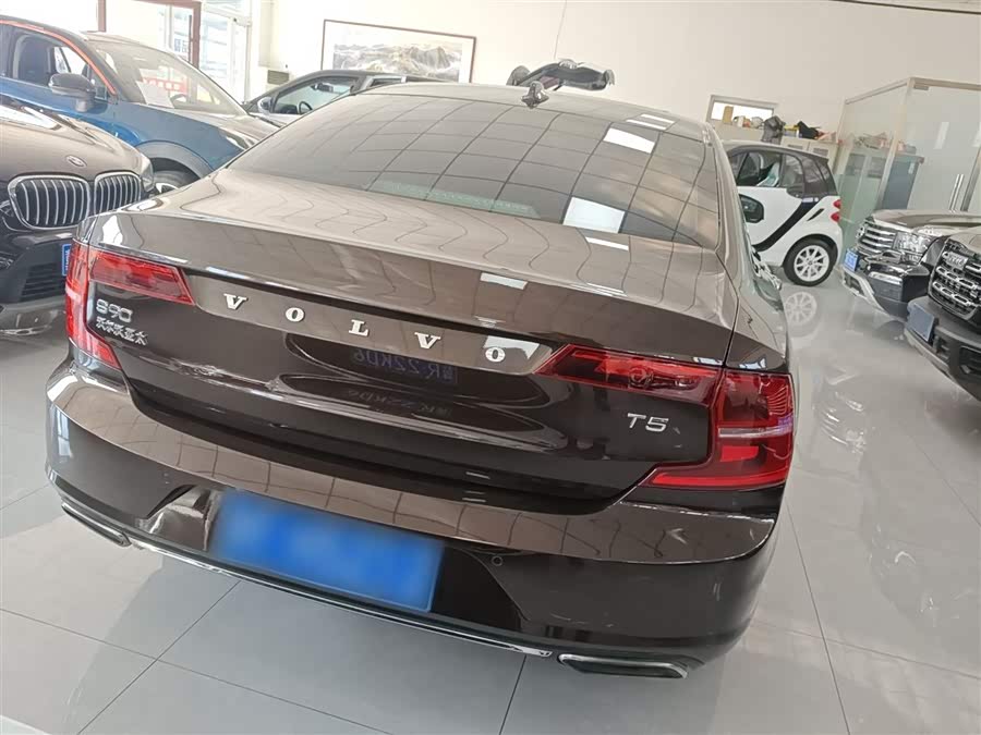 Volvo S90 2018