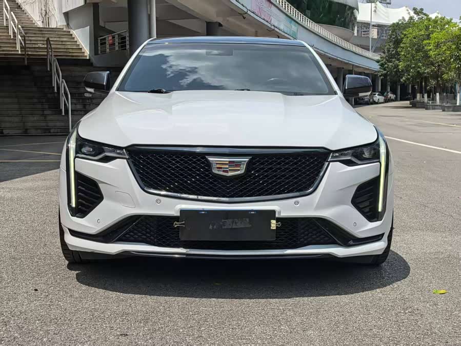 Cadillac CT4 2020
